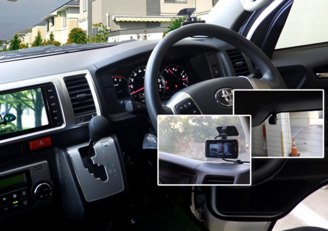 沖縄の観光タクシー【光タクシー】は地元の運転手が案内するため安心