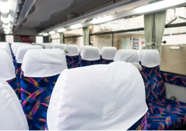 貸切タクシーと貸切バスの違い～自由度が高いのは貸切タクシー～